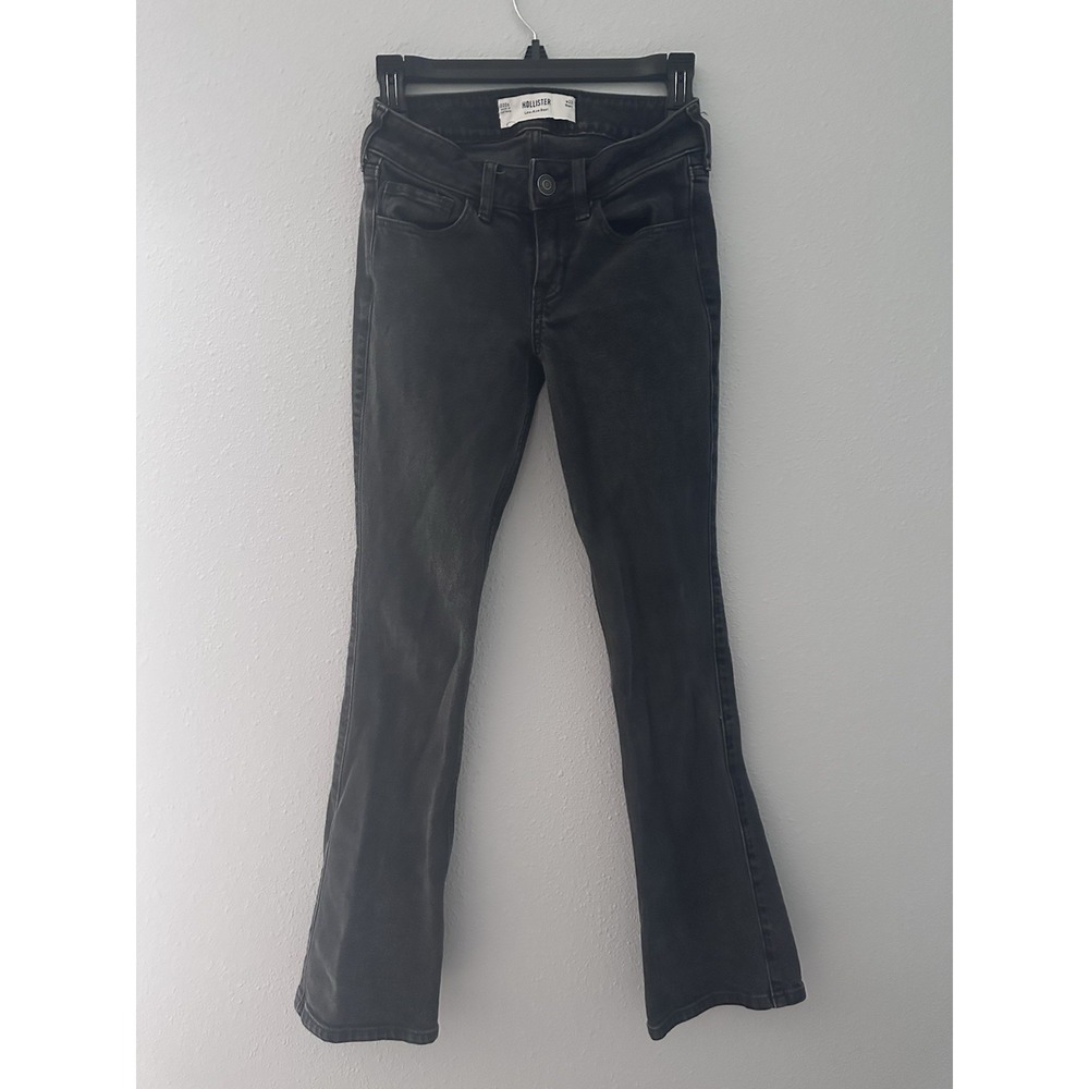 Hollister Women's W23 Short Low Rise Bootcut Jeans Faded Black Denim